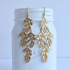 Stella & Dot Grace Earrings